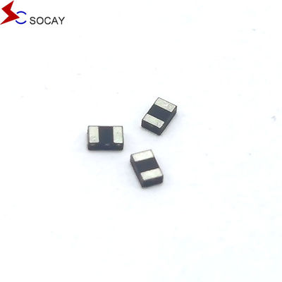 SE03N6S01GZ آرایه ESD ظرفیت پایین ESD محافظت ولتاژ عملیاتی 3.3V IR حداکثر 0.5μA