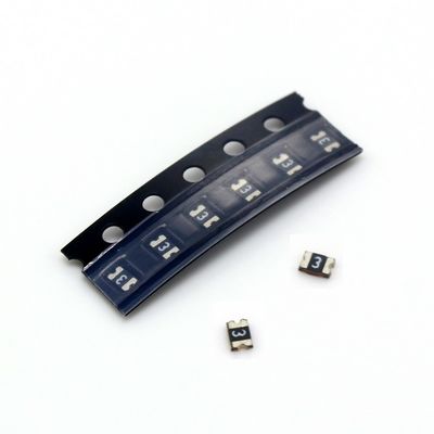 SOCAY Compact Surface Mount PPTC SCF010-24-0805RB فیوز قابل تنظیم مجدد